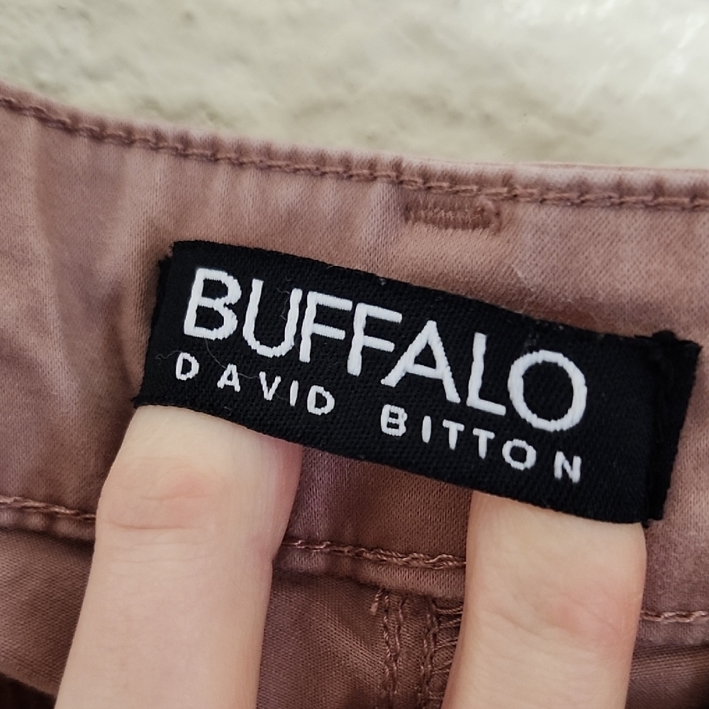 Buffalo David Bitton Pink Bermuda Shorts Classic Style - Picture 2 of 8